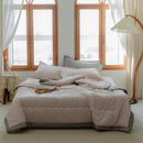 2025 new Japanese polyester cotton quilted summer quilt skin-friendly washable light luxury style solid color lightweight