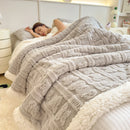 Thickened Coral Fleece Bed Blankets for Winter Warm Soft Imitation Lambs Wool Jacquard Blankets for Bedroom Sleeping Sofa Throw