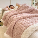 Thickened Coral Fleece Bed Blankets for Winter Warm Soft Imitation Lambs Wool Jacquard Blankets for Bedroom Sleeping Sofa Throw