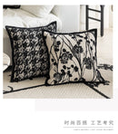 Black and White Retro Light Luxury Cushion Cover Chenille Jacquard Pillow Covers Decorative 2025 New Home Throw Pillow Case