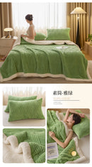 Thickened Warm Coral Fleece Blanket Soft Cozy Striped Pattern Throw Blankets for Sofa Bed Autumn Winter Plush Duvets Blankets