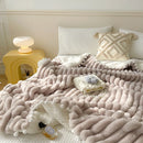 Tuscan Faux Rabbit Fur Warm Weighted Blankets for Bed Luxury Faux Lamb's Wool Double Blanket Soft Fluffy Warmth Double Blanket