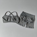 Women's 2-Piece Yoga Suit Seamless Fitness Suit Gym Clothes Sports Bra Impact Shorts Set Workout Set Gym Outfit